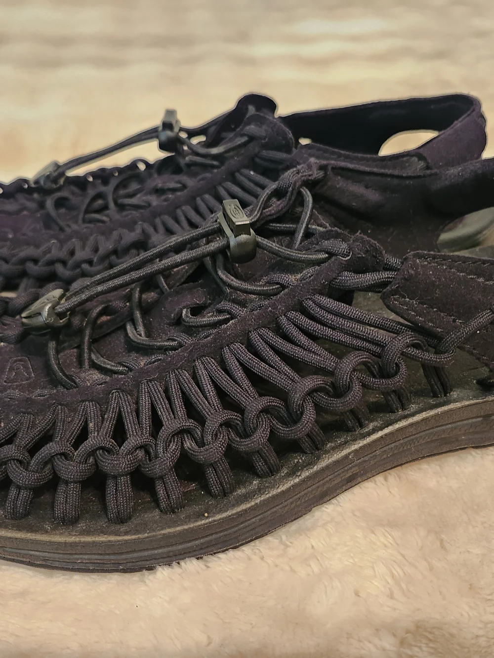 Keen Black Cord Woven Slip On Sandals Adjustable Tie Black Women 7.5